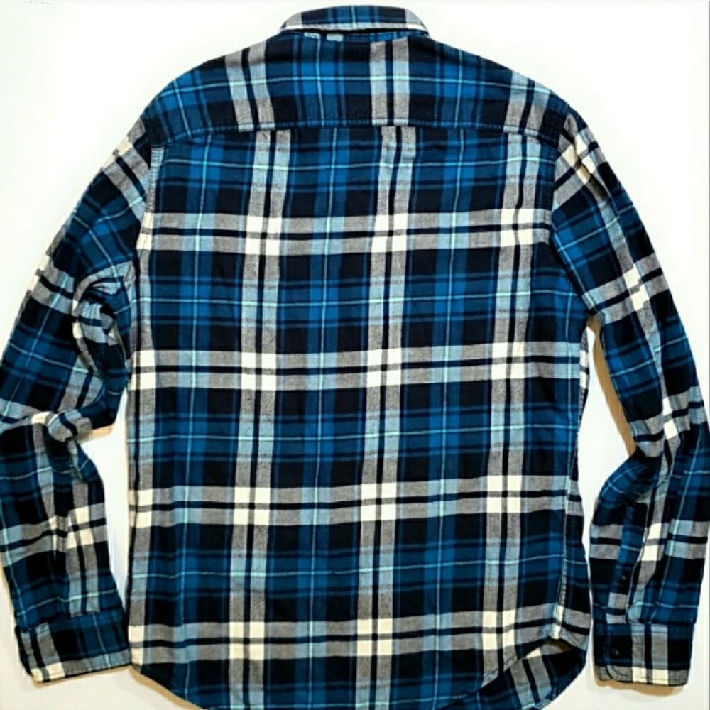 American Eagle Outfitters Long Sleeve Button Down Flannel Shirt - Picture 2 of 4